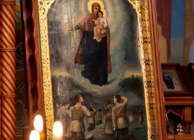«Верным в бранях помогающая». «Августовская Победа» пребывает в Курском Свято-Троицком монастыре