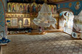 Внимание! 23 июля возобновляются богослужения в Новодворском храме Курского Свято-Троицкого женского монастыря